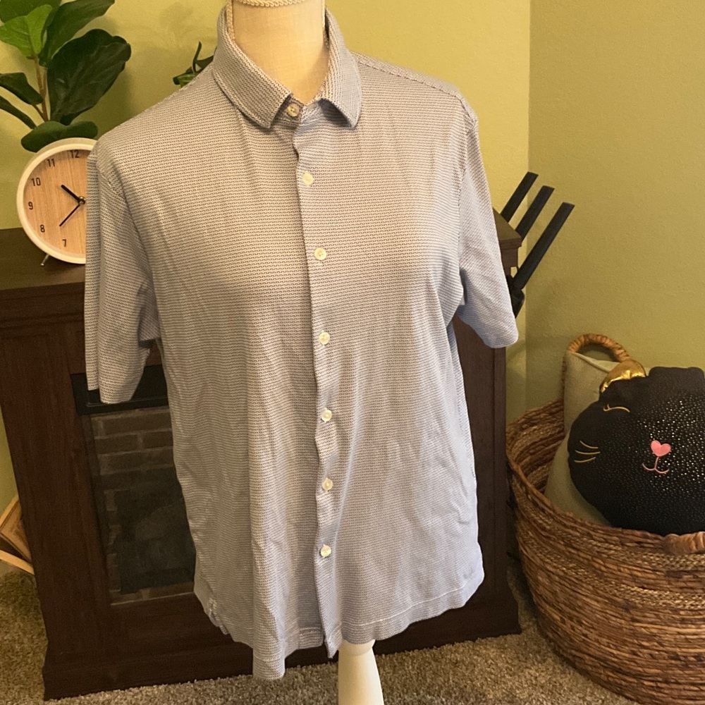Men’s Size Medium Hart Schaffner Marx Button Down Short Sleeve Shirt